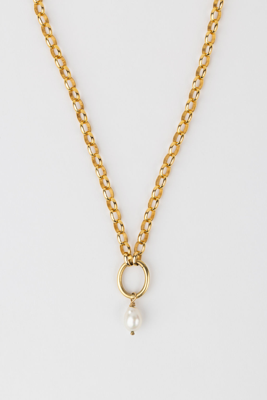 The Ovale Necklace