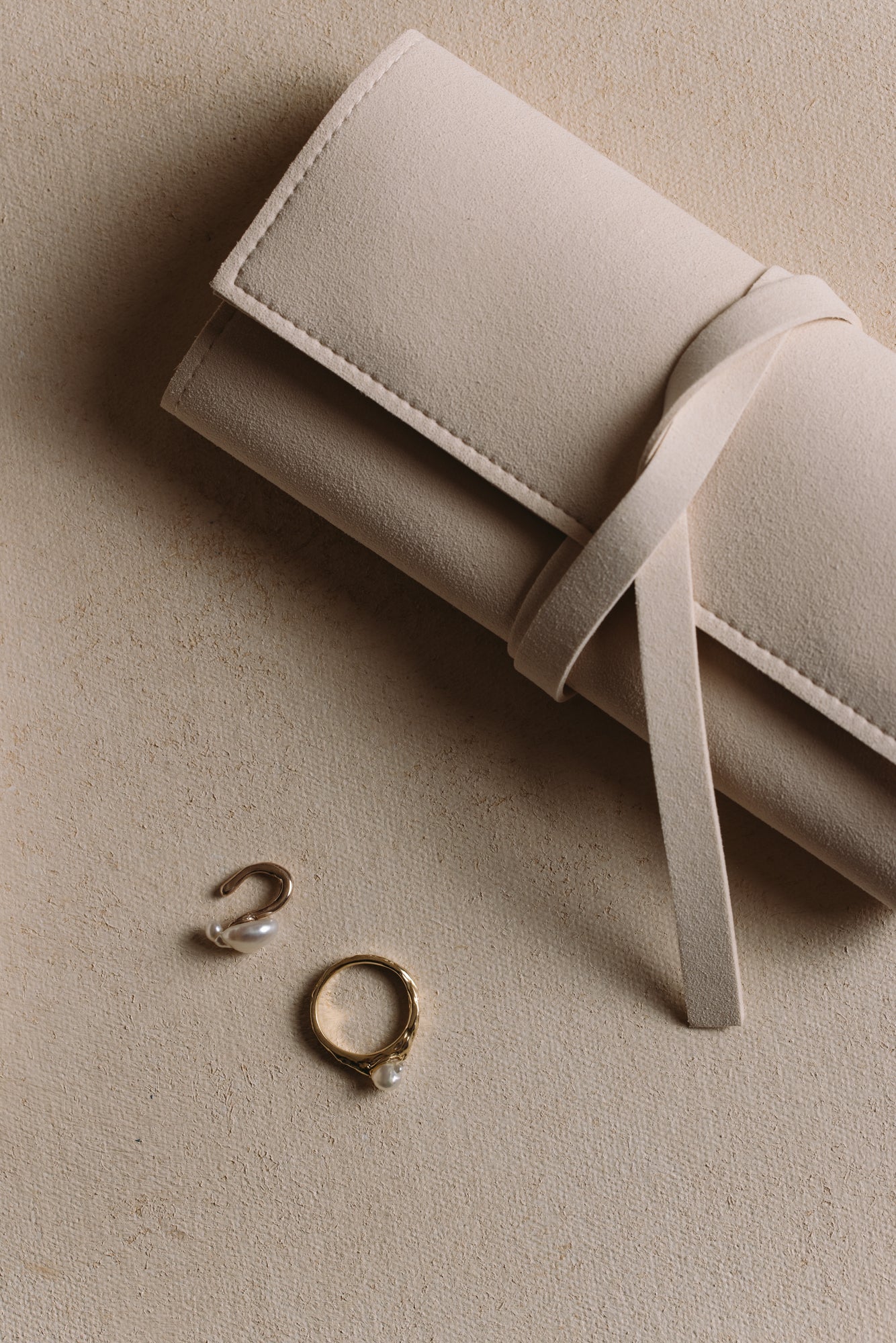 The Crest Ear Cuff